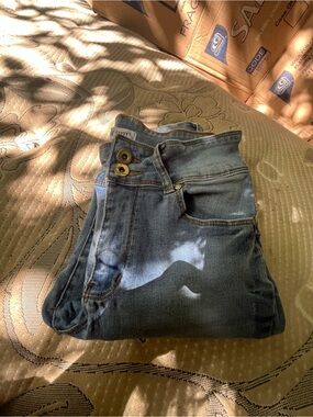 Savvy High-Rise Blue Denim Jeans with Double Button Waist